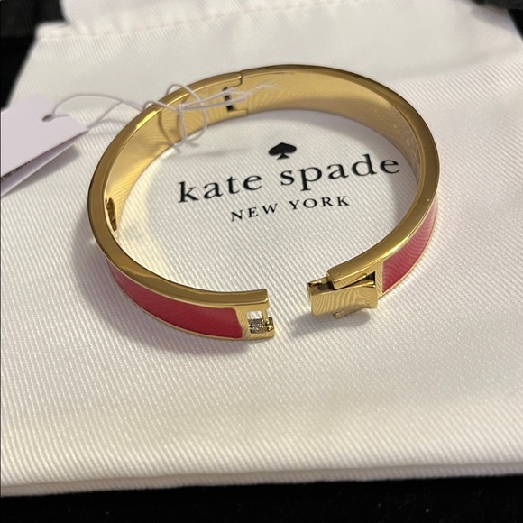 Kate Spade Hole Punch Spade Hinged Bangle In Gold And Red - Picture 5 of 6